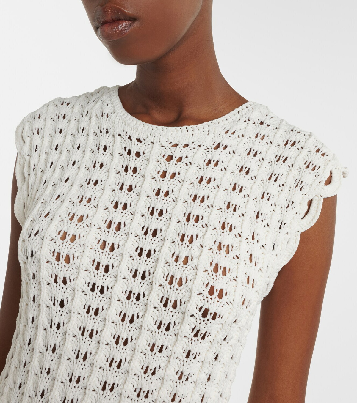 Loulou de Saison Malena asymmetric scalloped crochet midi dress