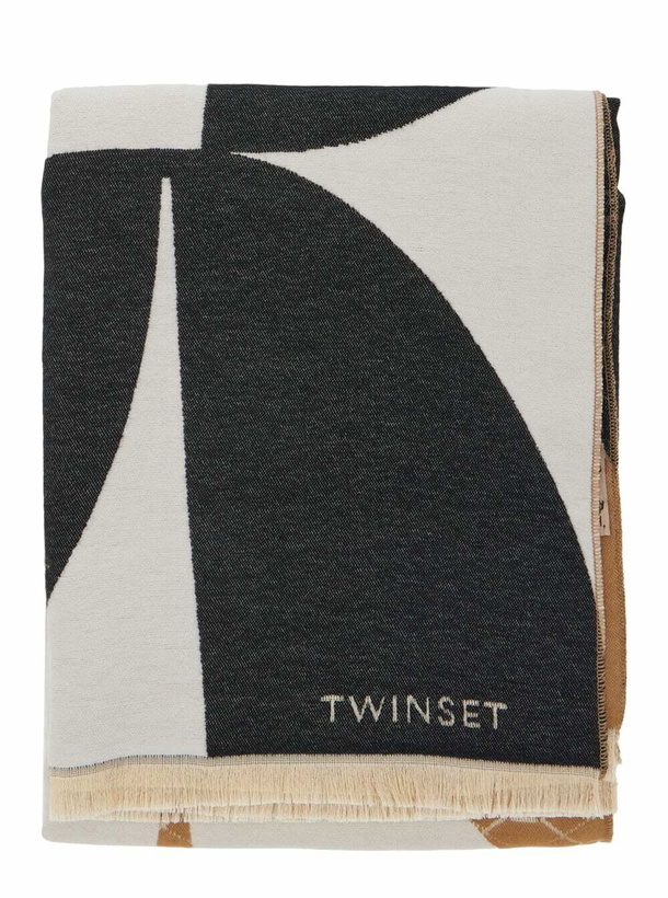 Photo: TwinSet Stola Jacq. Oval