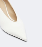 Le Monde Béryl Babouche satin pumps