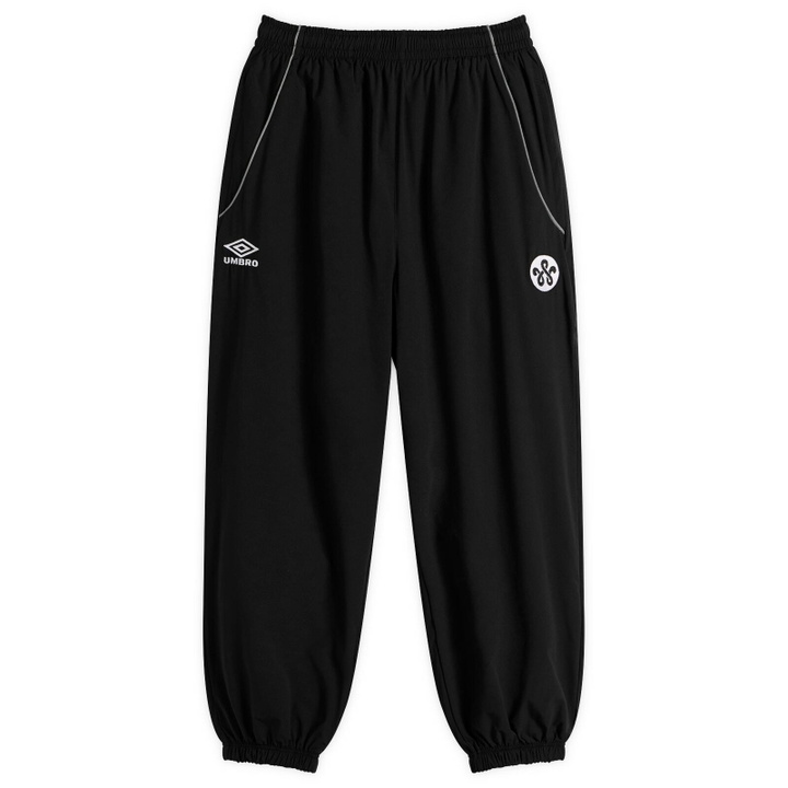 Photo: Umbro Men's x WOEI Sweat Pant in Black