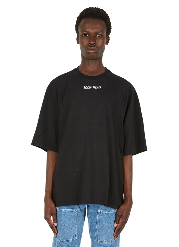Photo: Lourdes Logo Print Graphic T-Shirt