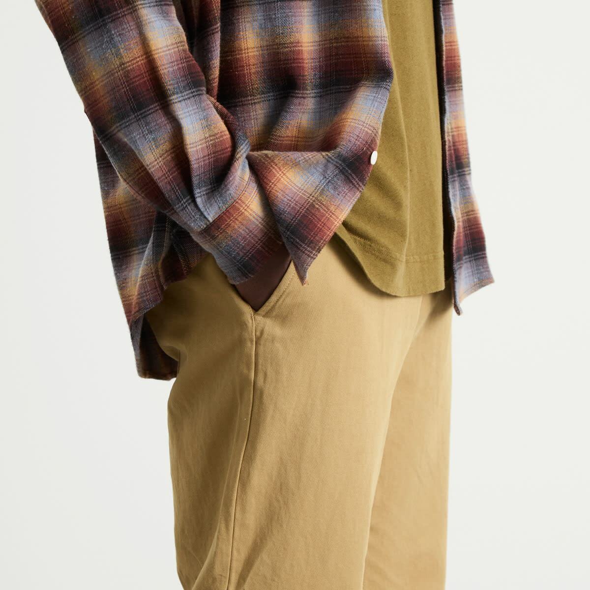 FrizmWORKS Men's OG Haworth One Tuck Trousers in Beige