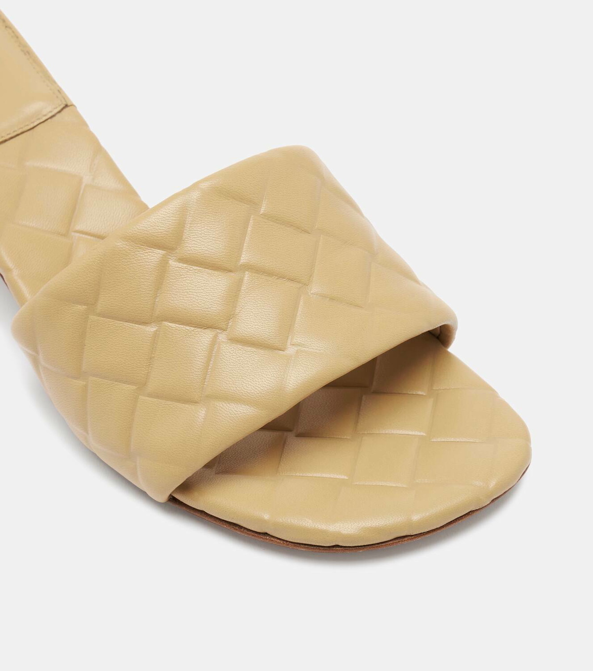 サンダル・ミュール Bottega Veneta Sandali Piatti Amy Bottega Veneta Sandali Piatti Amy (BOTTEGA VENETA/サンダル