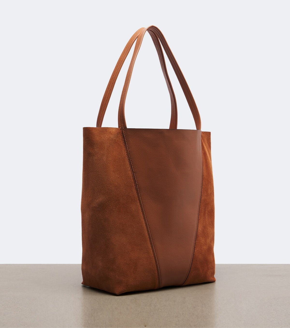 Chloé Chloé Spin Medium leather and suede tote bag