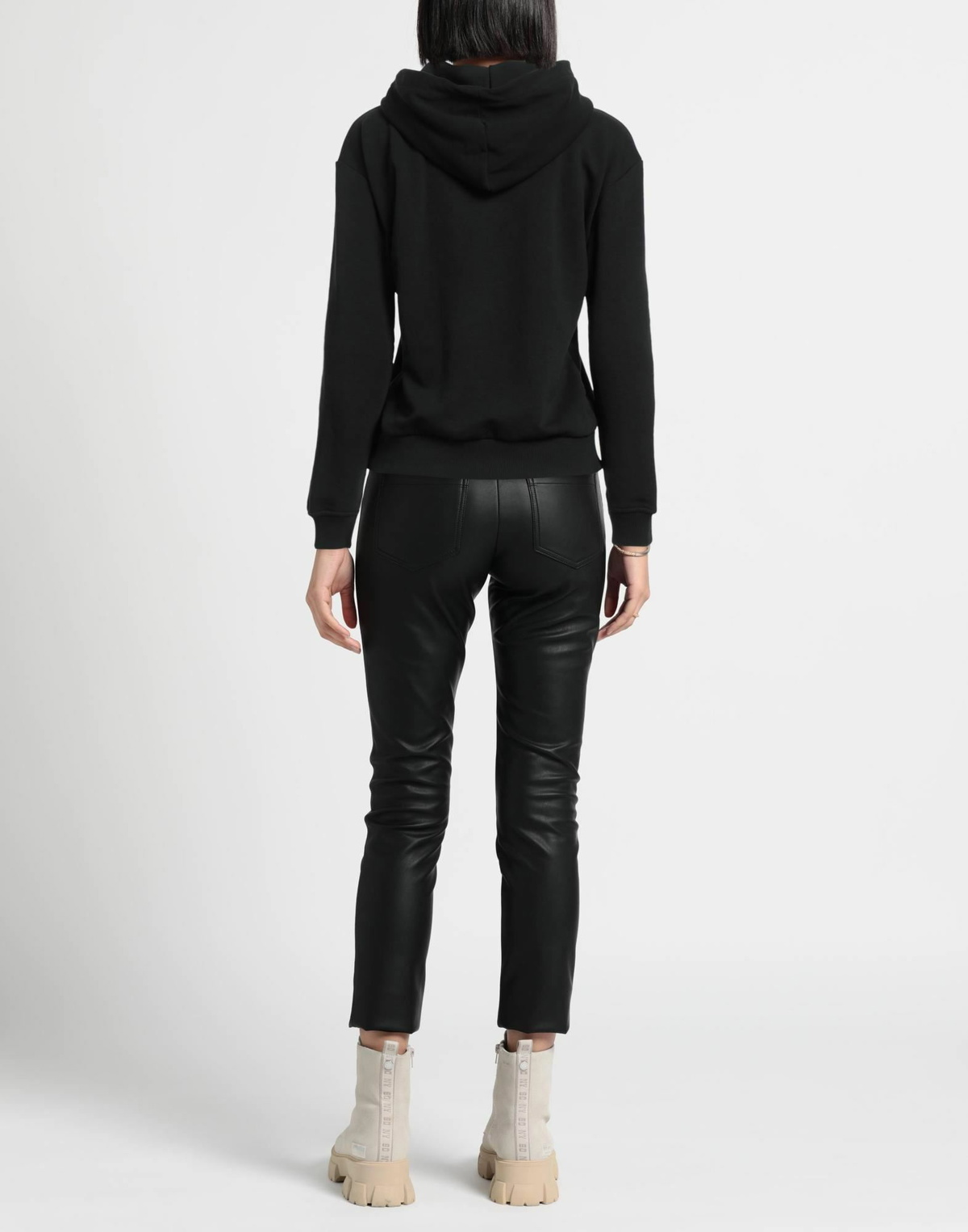 Fila Womens Sweatshirt in Black