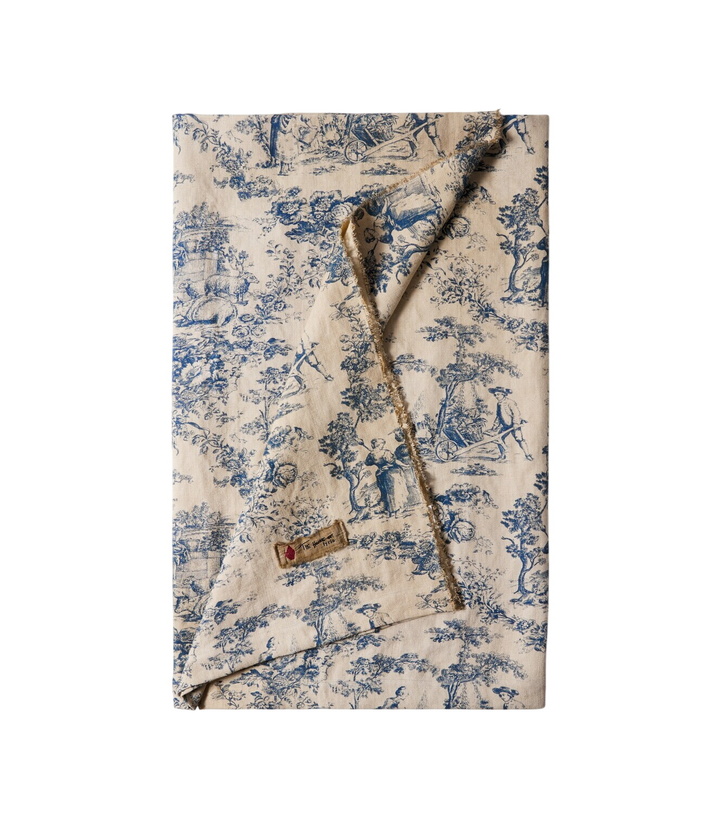 Photo: The House of Lyria Glafira floral linen tablecloth