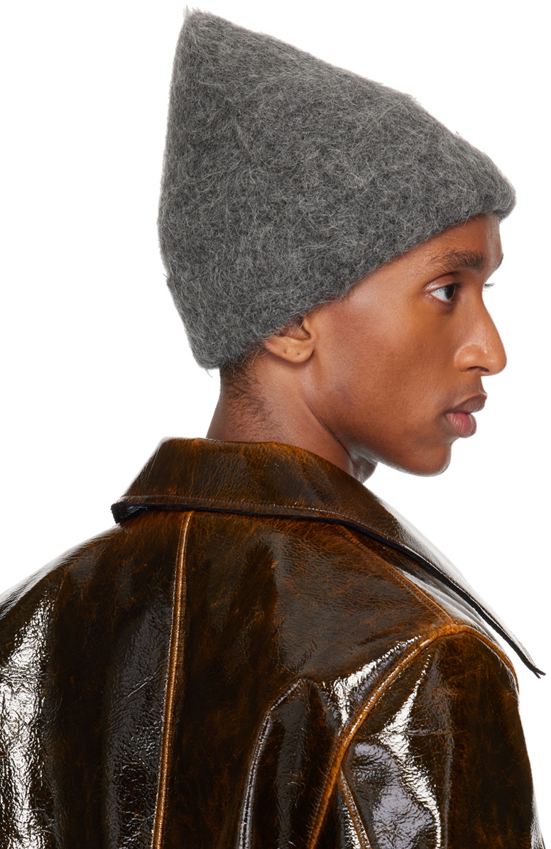 Séfr Gray Fuzzy Beanie