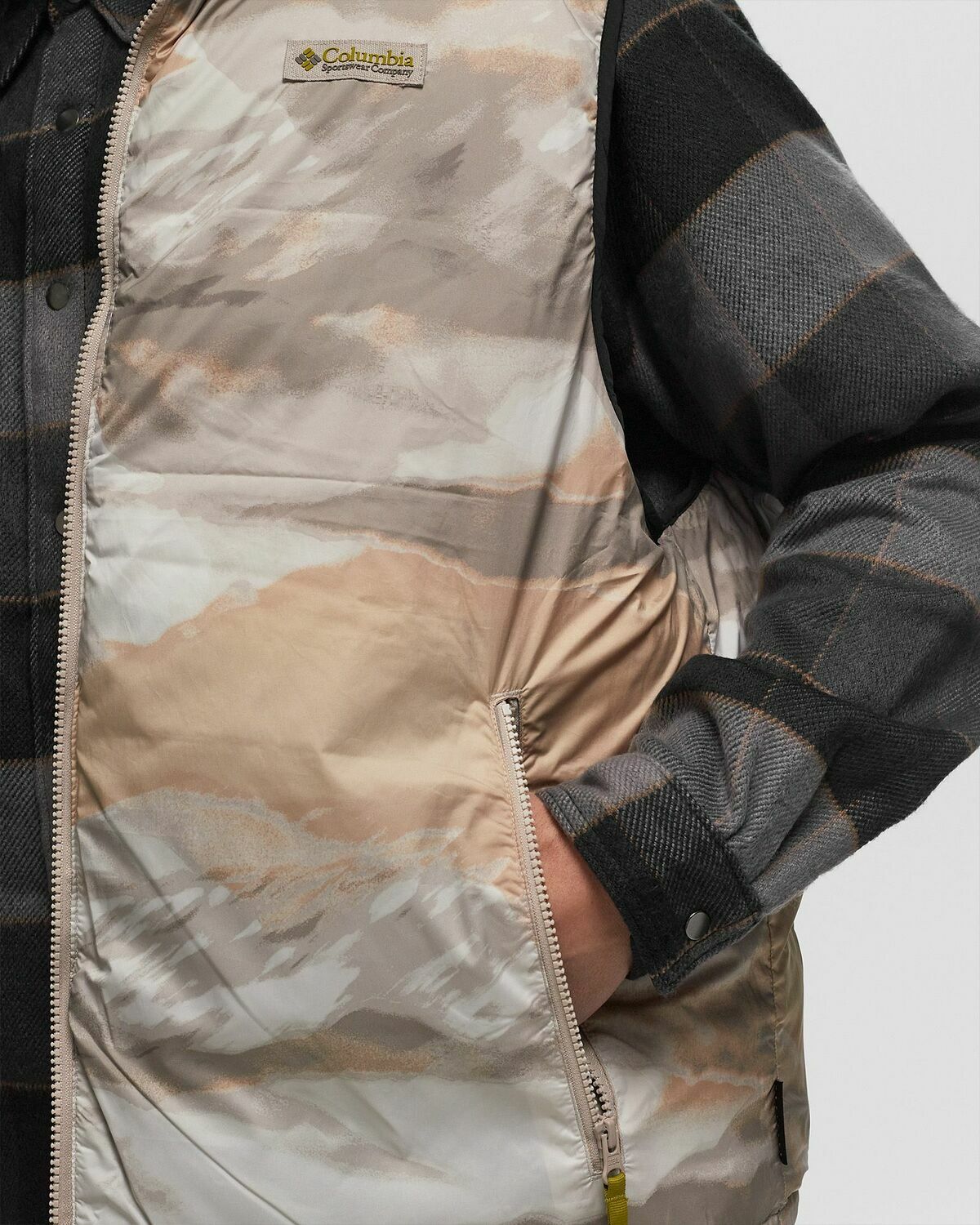 Columbia Wallowa Reversible Vest Black Vests