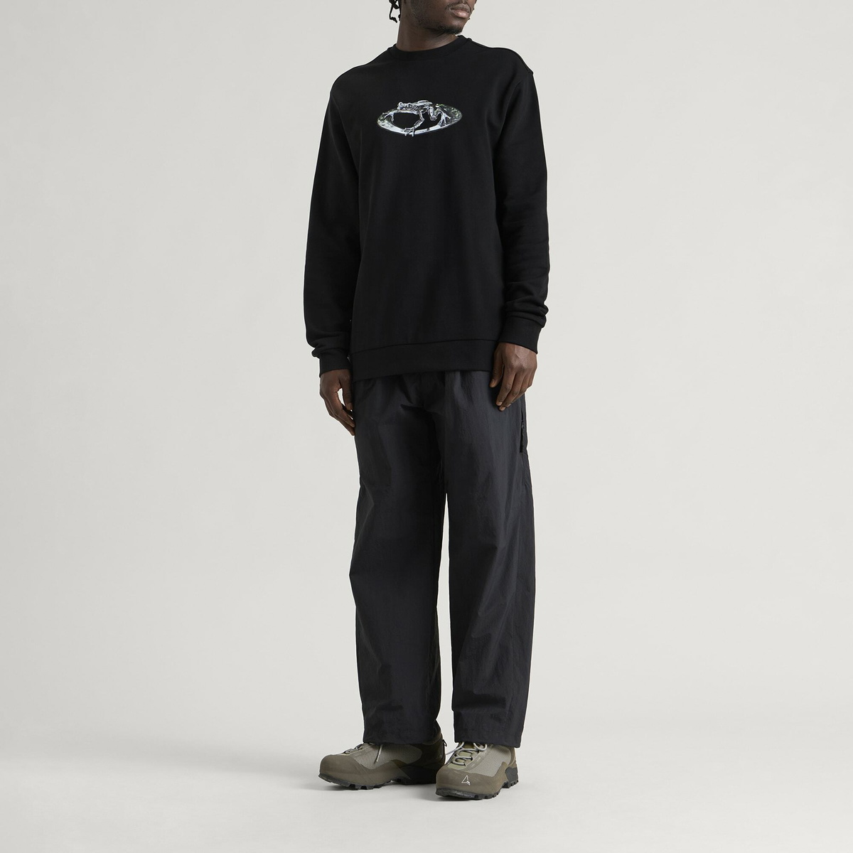 Oakley Men's Animatronic Frog Sweatshirt in Pitch Black