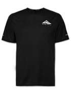 Nike Running - Trail Solar Chase Dri-FIT Mesh T-Shirt - Black