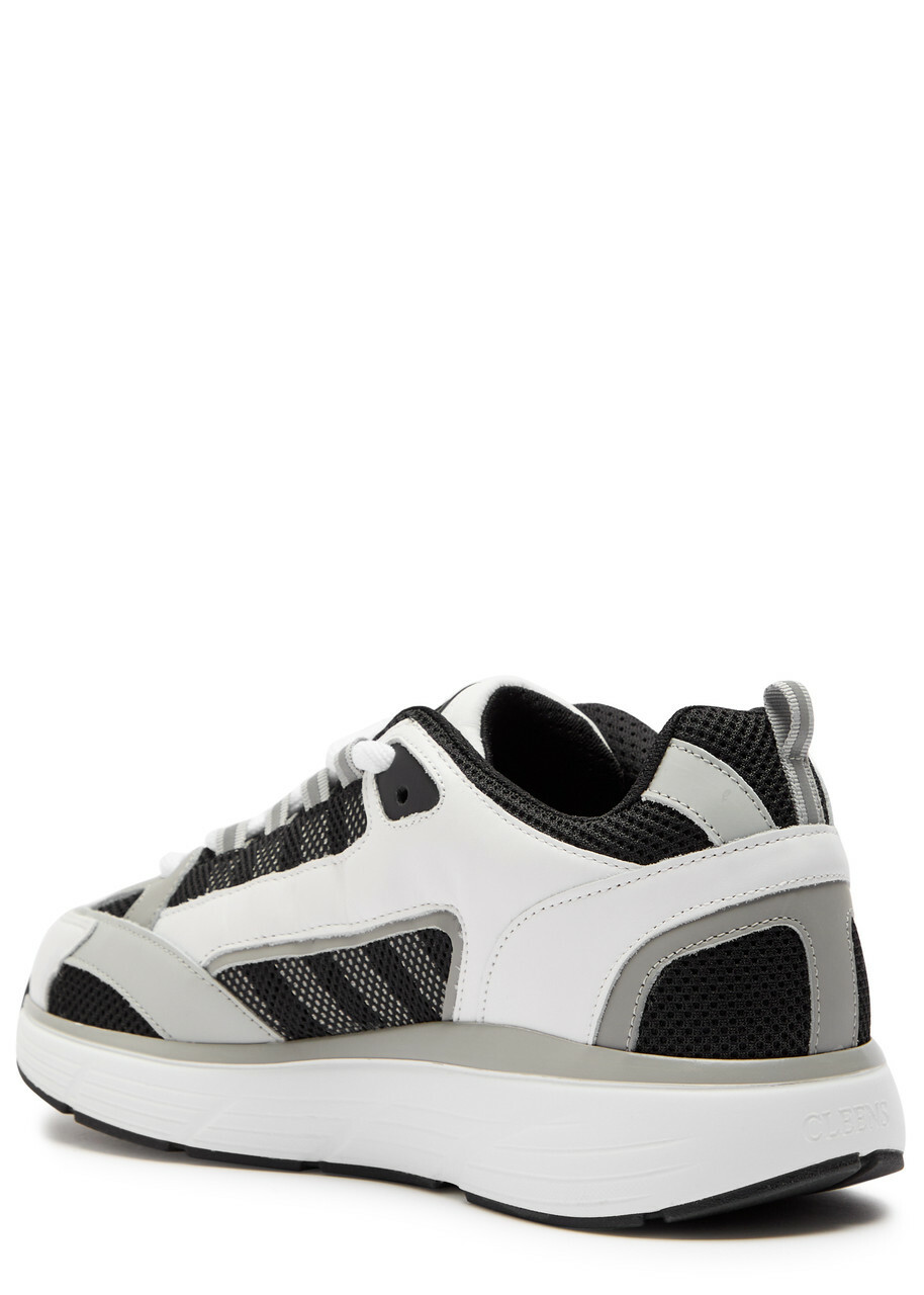 Cleens Hyper Runner Panelled Mesh Sneakers White And Black