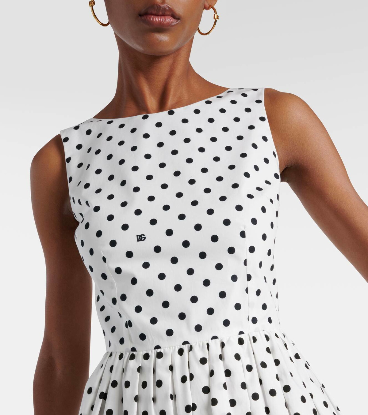 【関税＆送料込み】Dolce & Gabbana White Cotton Poplin Dres Cotton minidress with straps and cut-out detailing in White