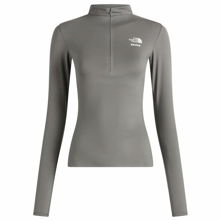 Photo: The North Face Women's x SKIMS W Refina Long Sleeve Top in Sk Gunmetal