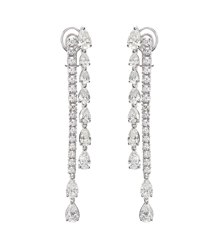 Photo: Bucherer Fine Jewellery Classics Twist 18kt white gold earrings with diamonds