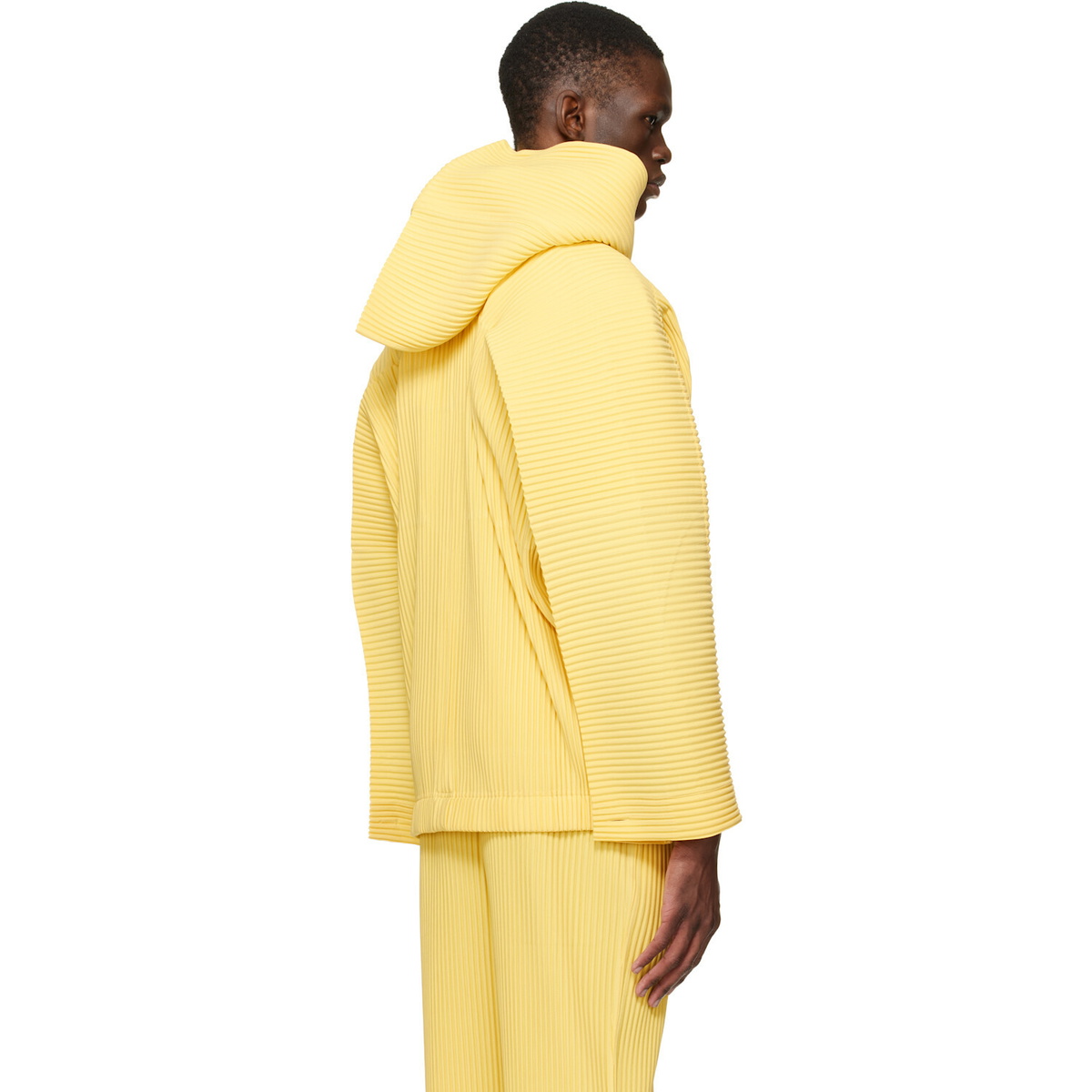 HOMME PLISSÉ ISSEY MIYAKE Yellow Monthly Colors March Jacket