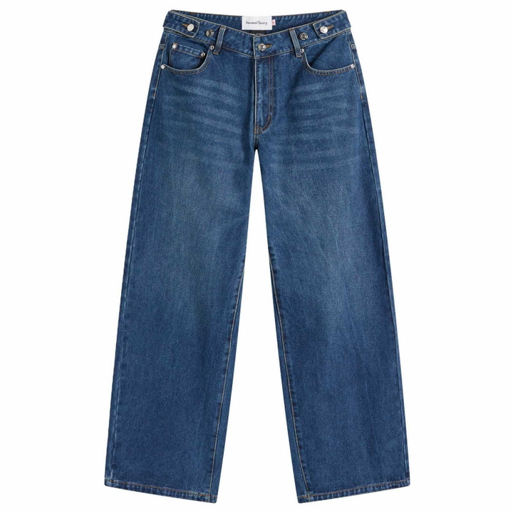 Photo: House Of Sunny Women's Wide Leg Denim Jeans in Blue Rinse