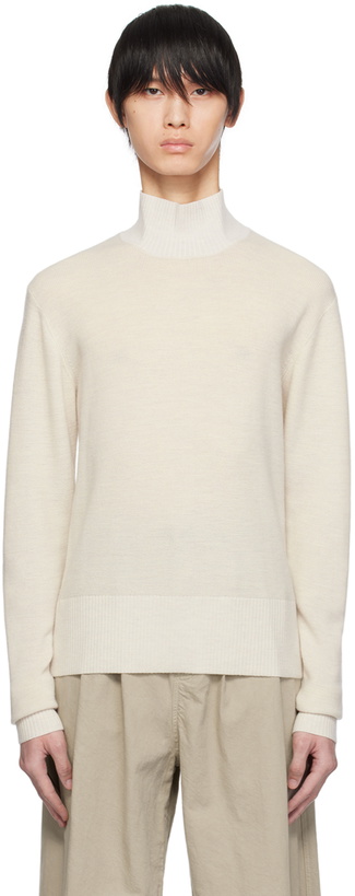 Photo: Mark Kenly Domino Tan Studio Off-White Kristopher Turtleneck