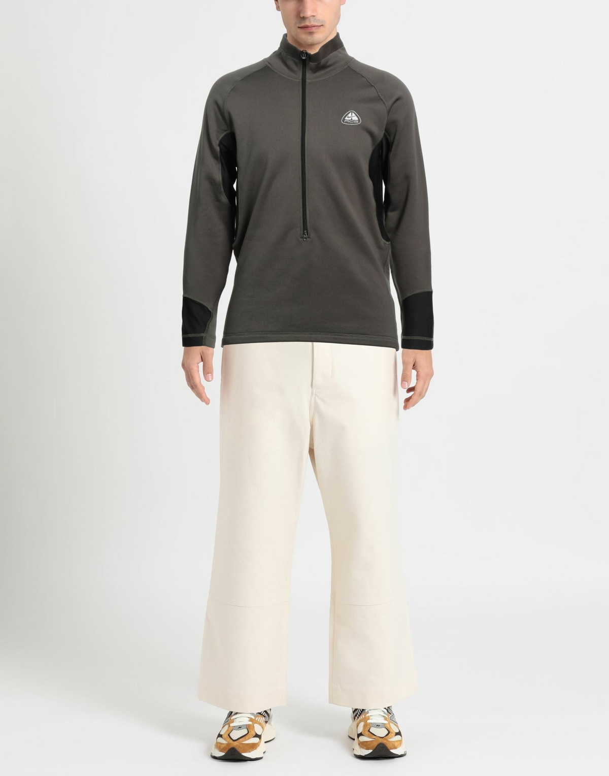 Nike Acg Mens Jacket Military in Green