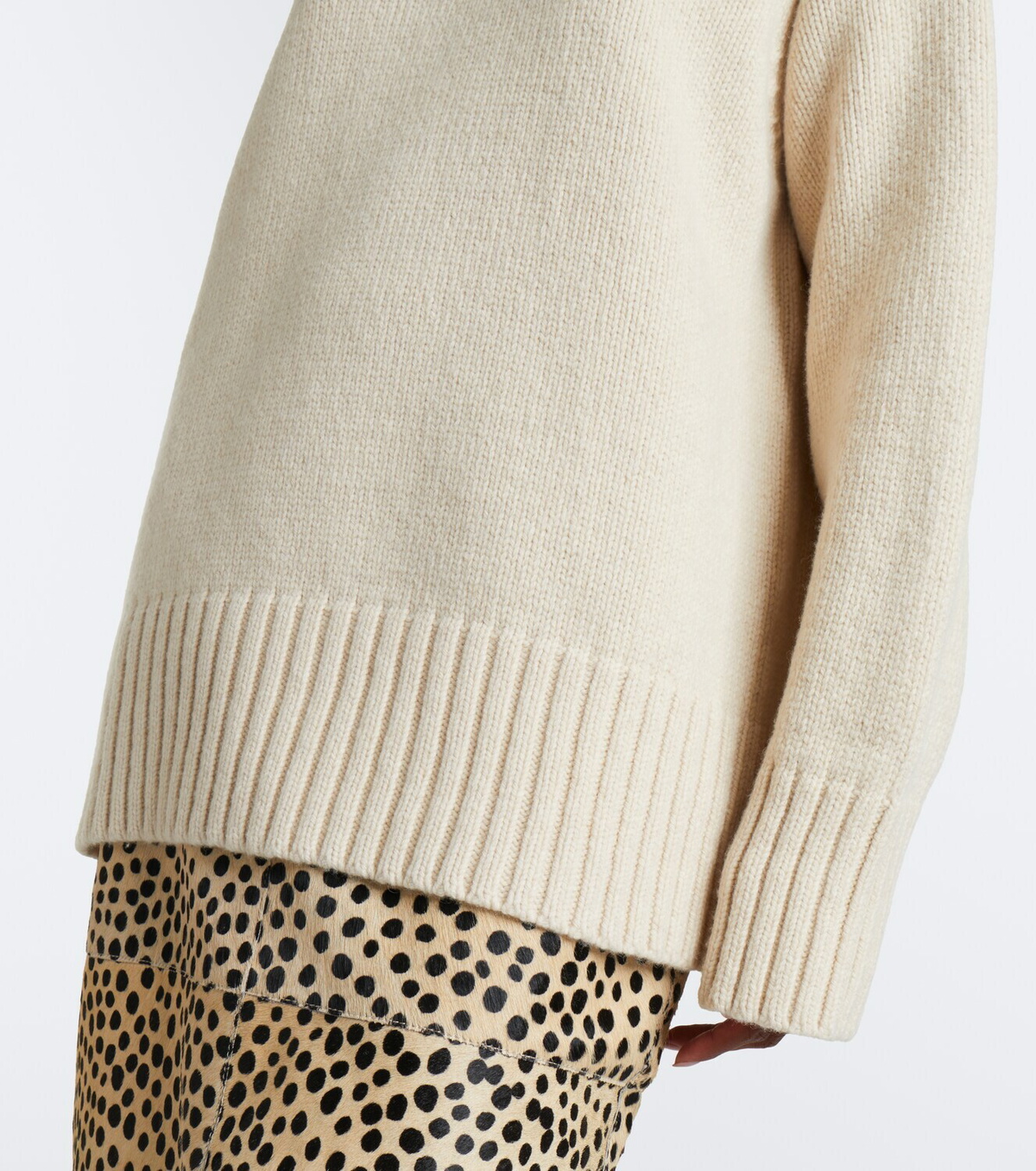 Róhe Wool and cashmere turtleneck sweater