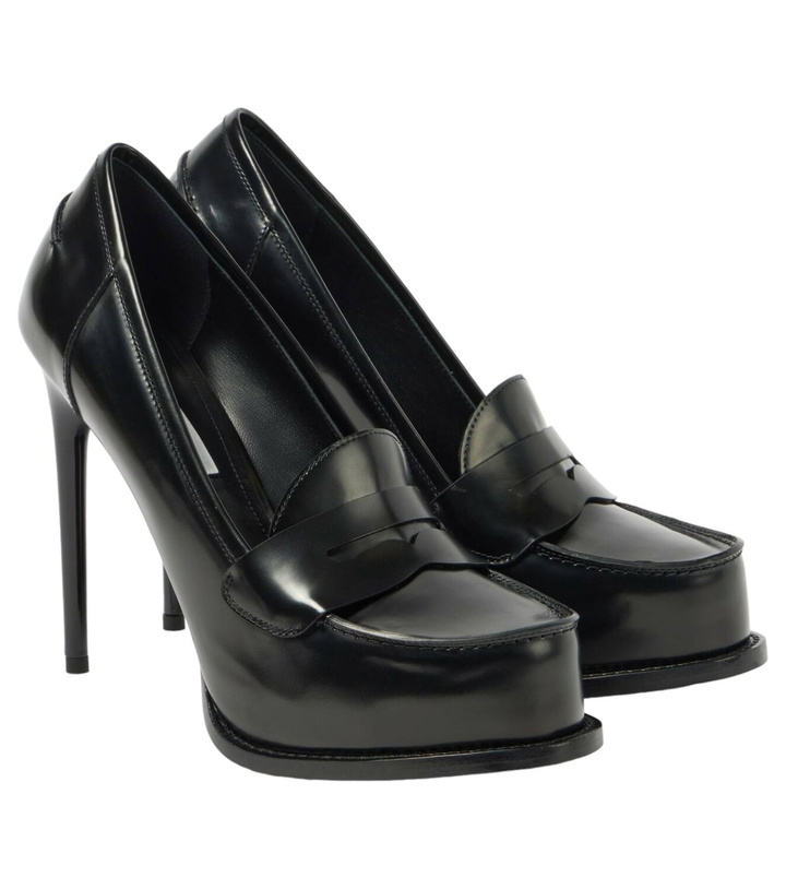 Photo: Victoria Beckham Leather loafer pumps