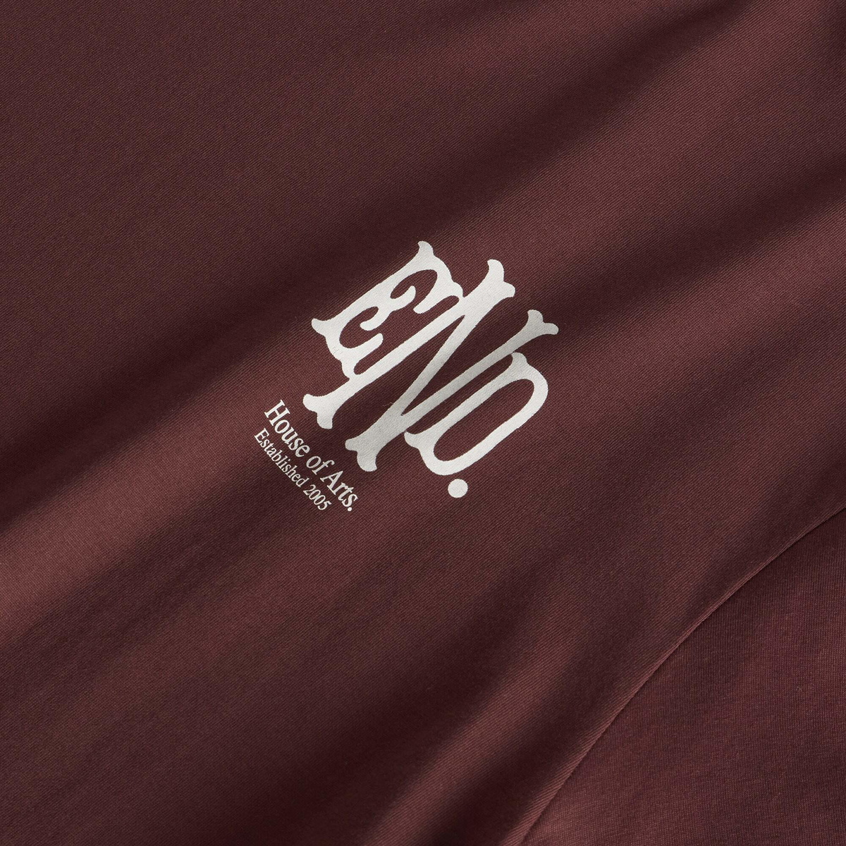 END. Mono T-shirt in Oxblood