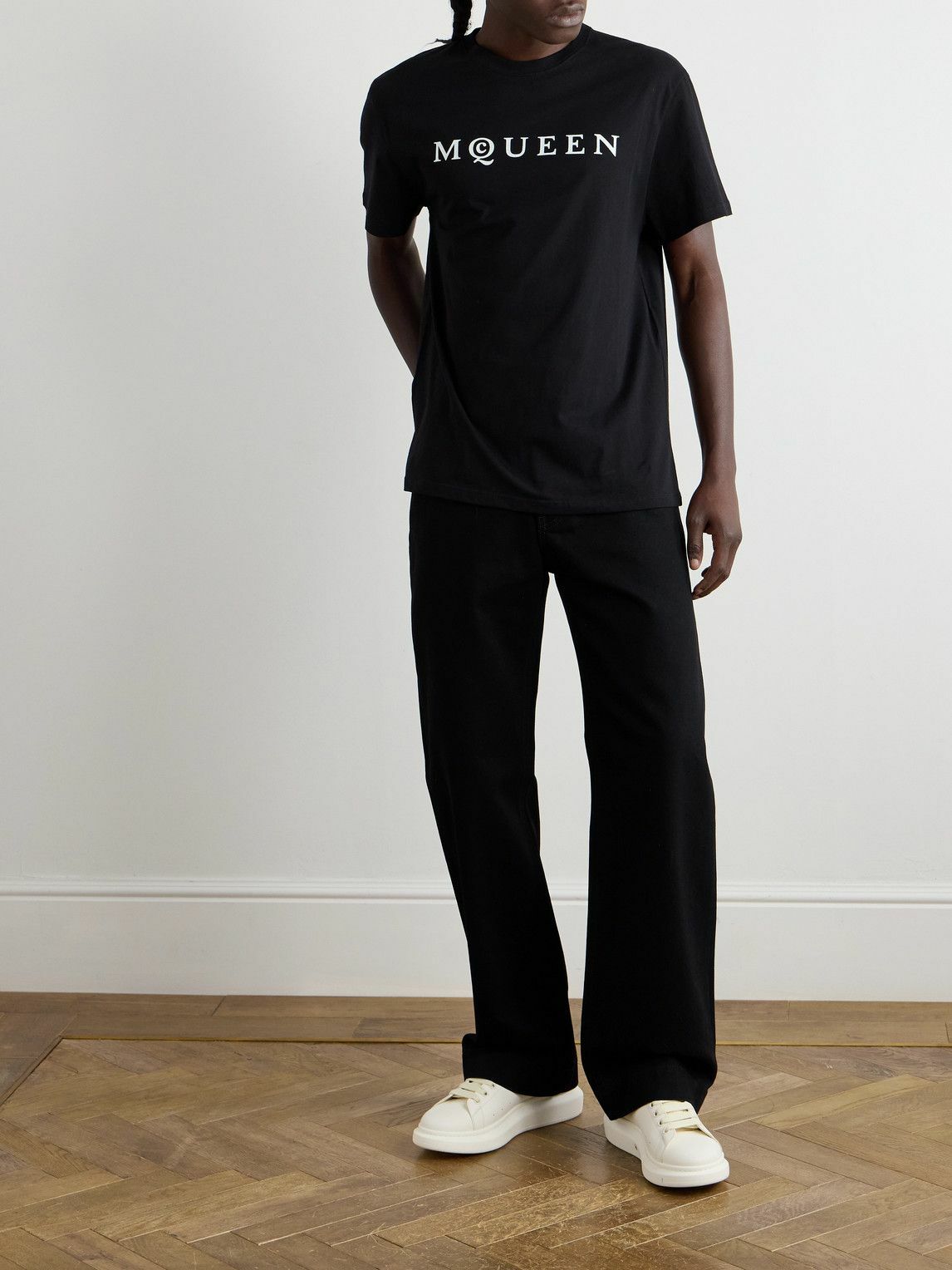 Tシャツ・カットソー ALEXANDER MCQUEEN COTTON JERSEY T-SHIRT WITH FLOCKED LOGO Alexander McQueen - Logo-Flocked Cotton-Jersey T-Shirt