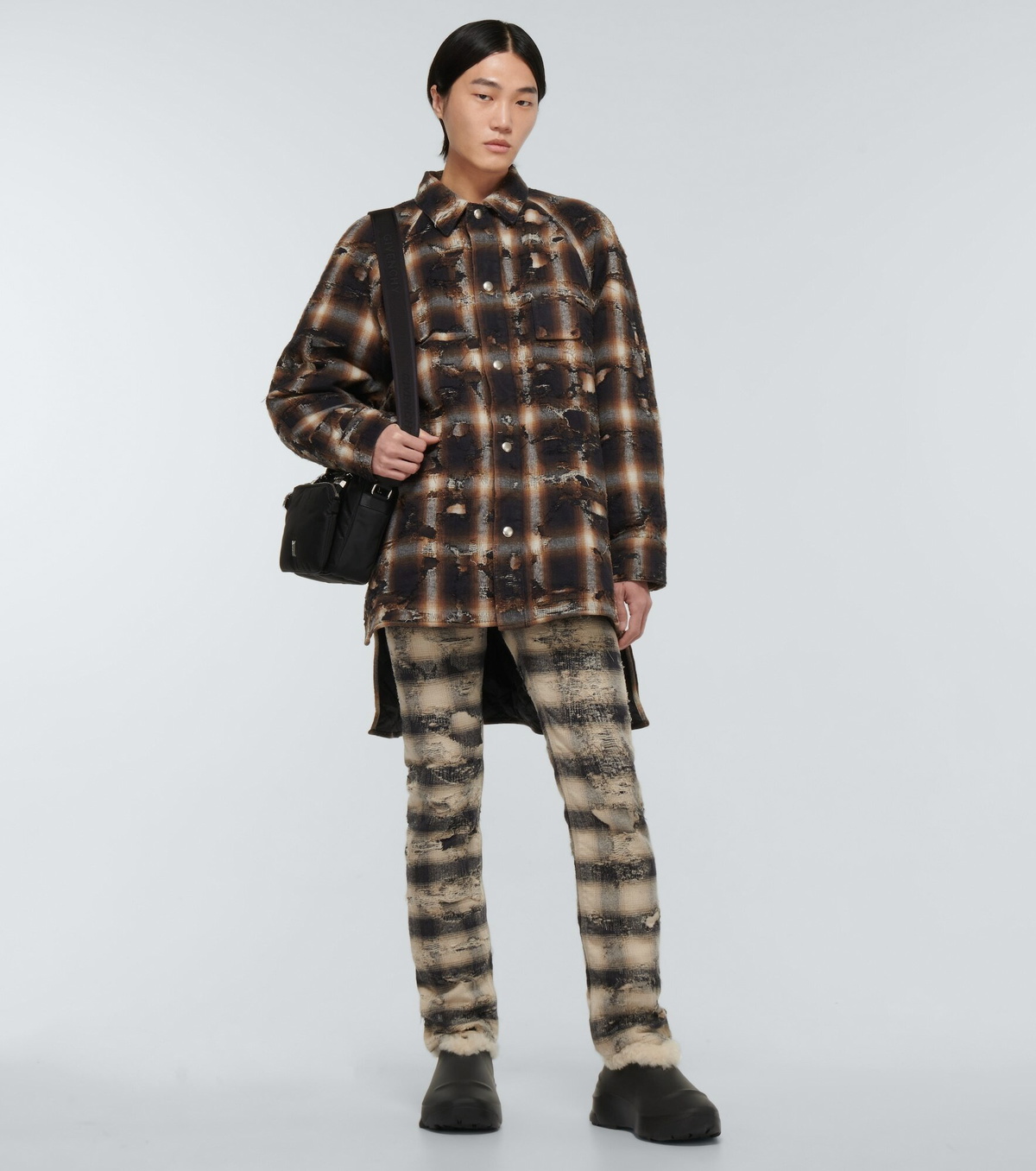 Givenchy - Monumental Mallow shearling-lined sneakers Givenchy