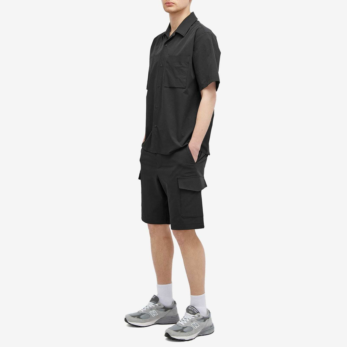 Rag & Bone Men's Cade Cargo Short in Black