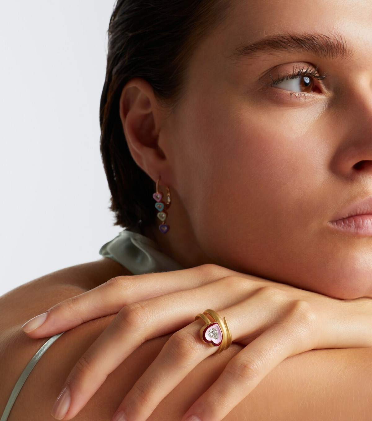 Kamyen Love Loop 18kt gold and enamel ring with diamond