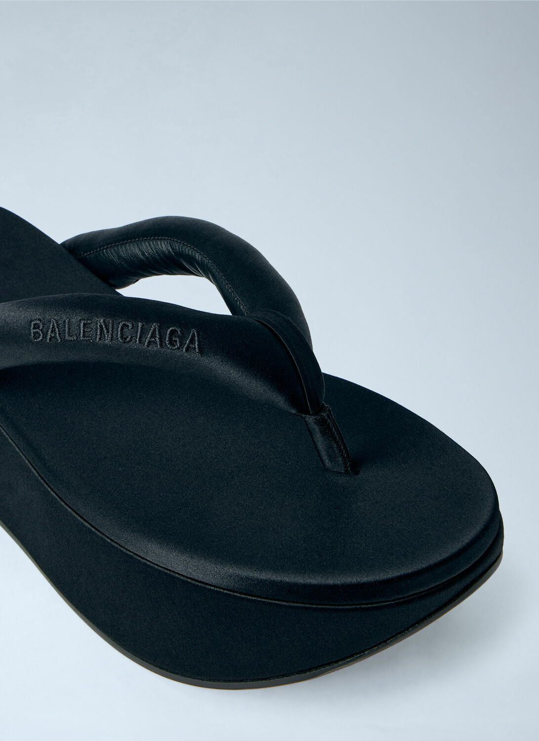 Balenciaga Gaeta Thong Sandals