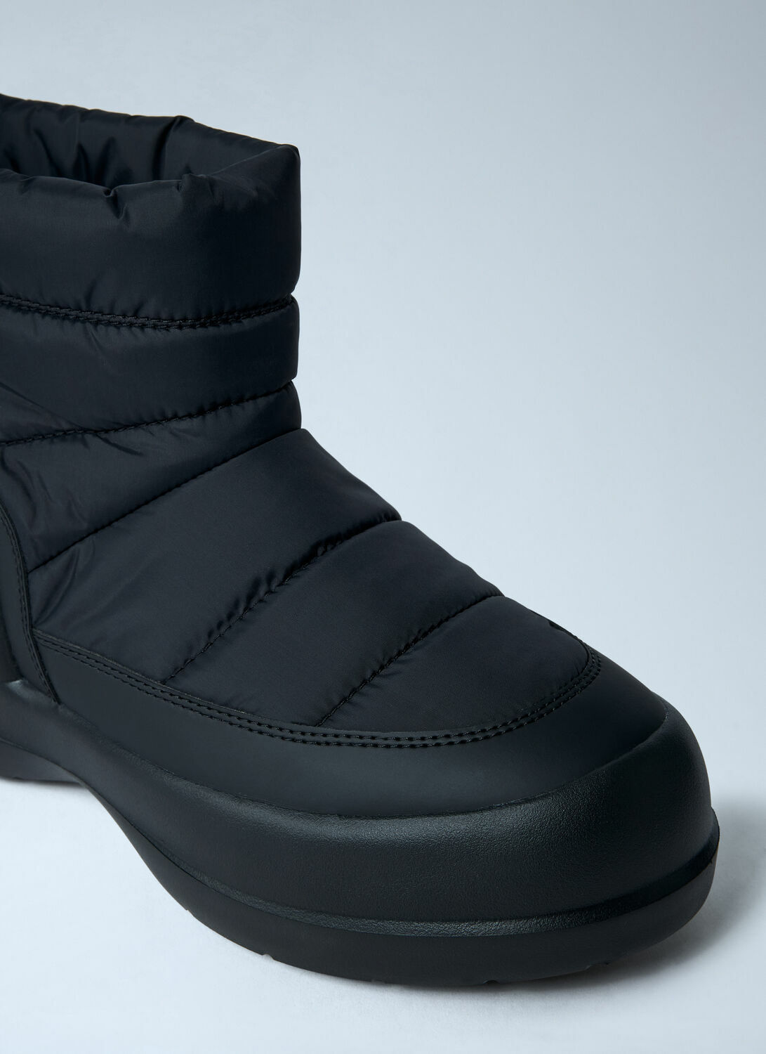 Moon Boot Mezzaluna Puffy Boots