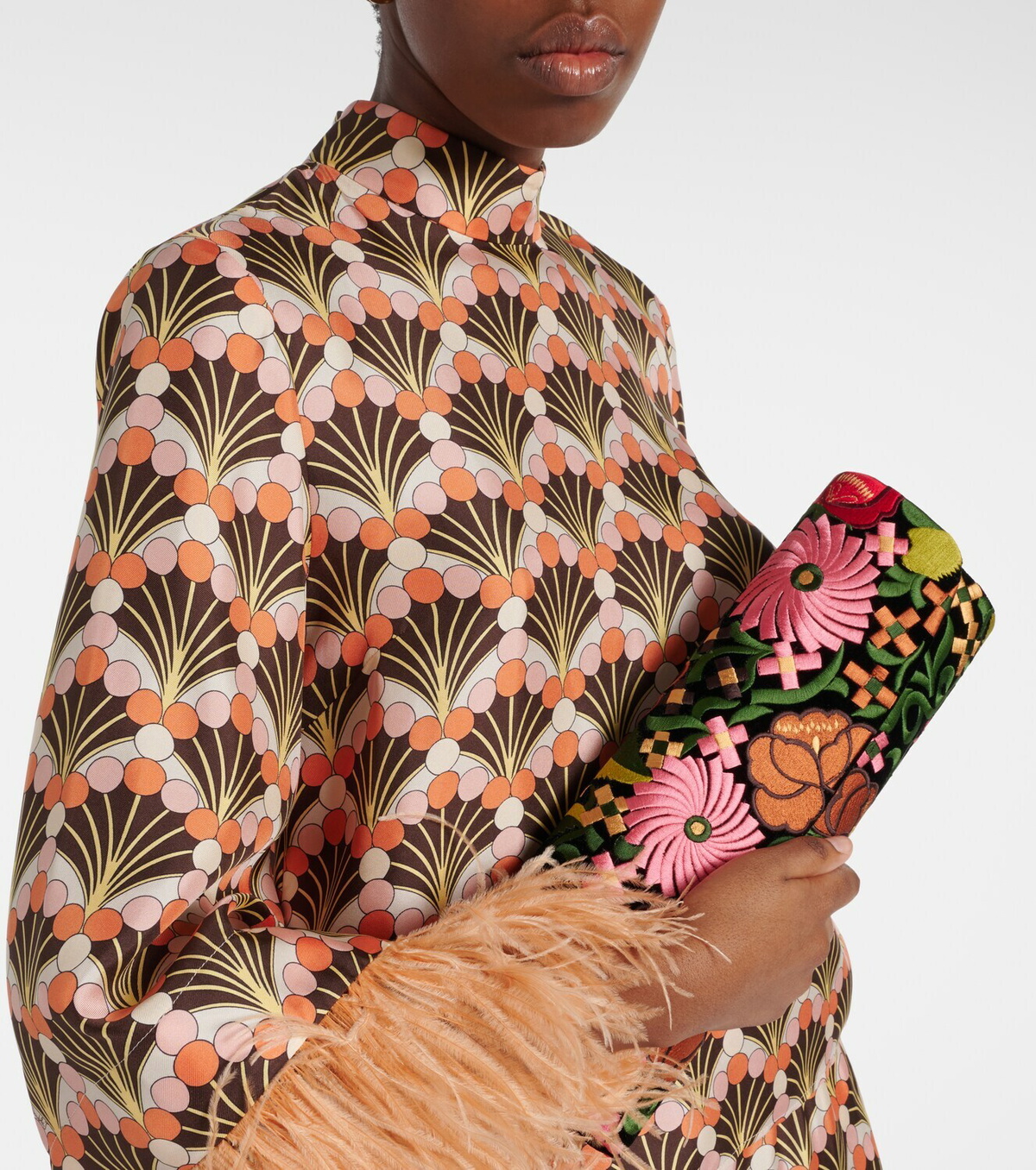 La DoubleJ Small embroidered clutch