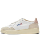 Autry Women's Medalist Low Sneakers in White/Gold