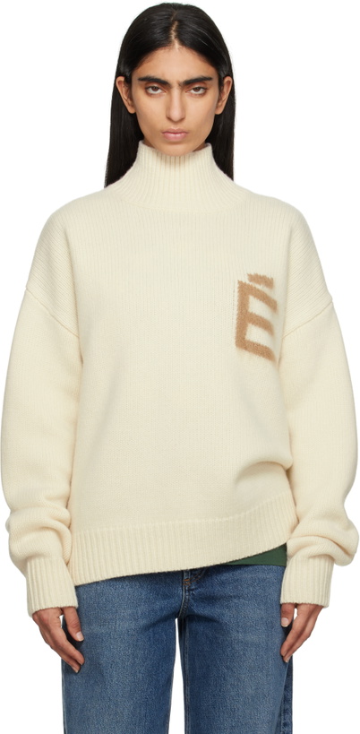 Photo: Études Off-White Recycled Wool Turtleneck