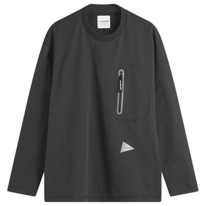 Photo: and wander Men's Hybrid Warm Longsleeve Pocket T-Shirt in Black