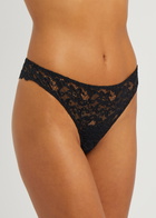 Hanro Moments Lace Thong Black