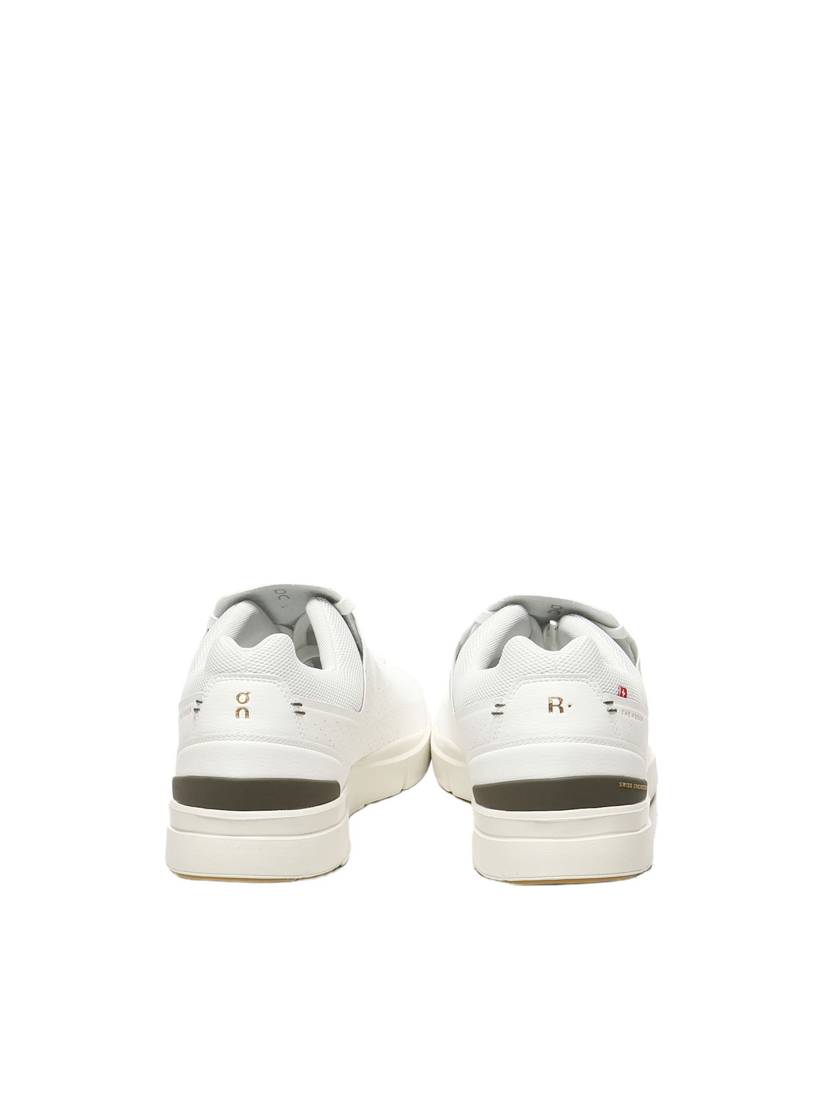 ON The Roger Advantage Sneakers
