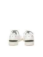 ON The Roger Advantage Sneakers