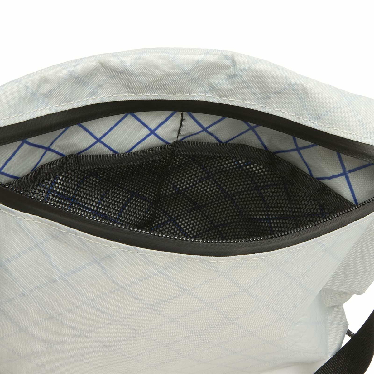 SEALSON H2 2-Way Cross Body Bag in Silver 