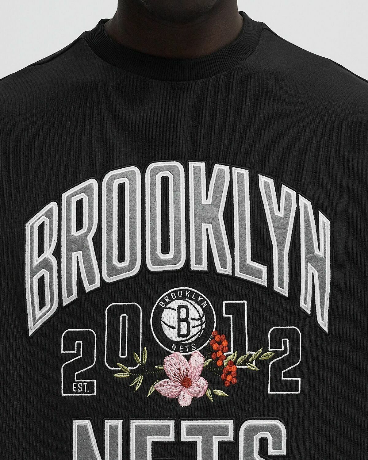 New Era NBA FLORAL OS CREW BROOKLYN NETS Black Mens Sweatshirts/Team Sweat
