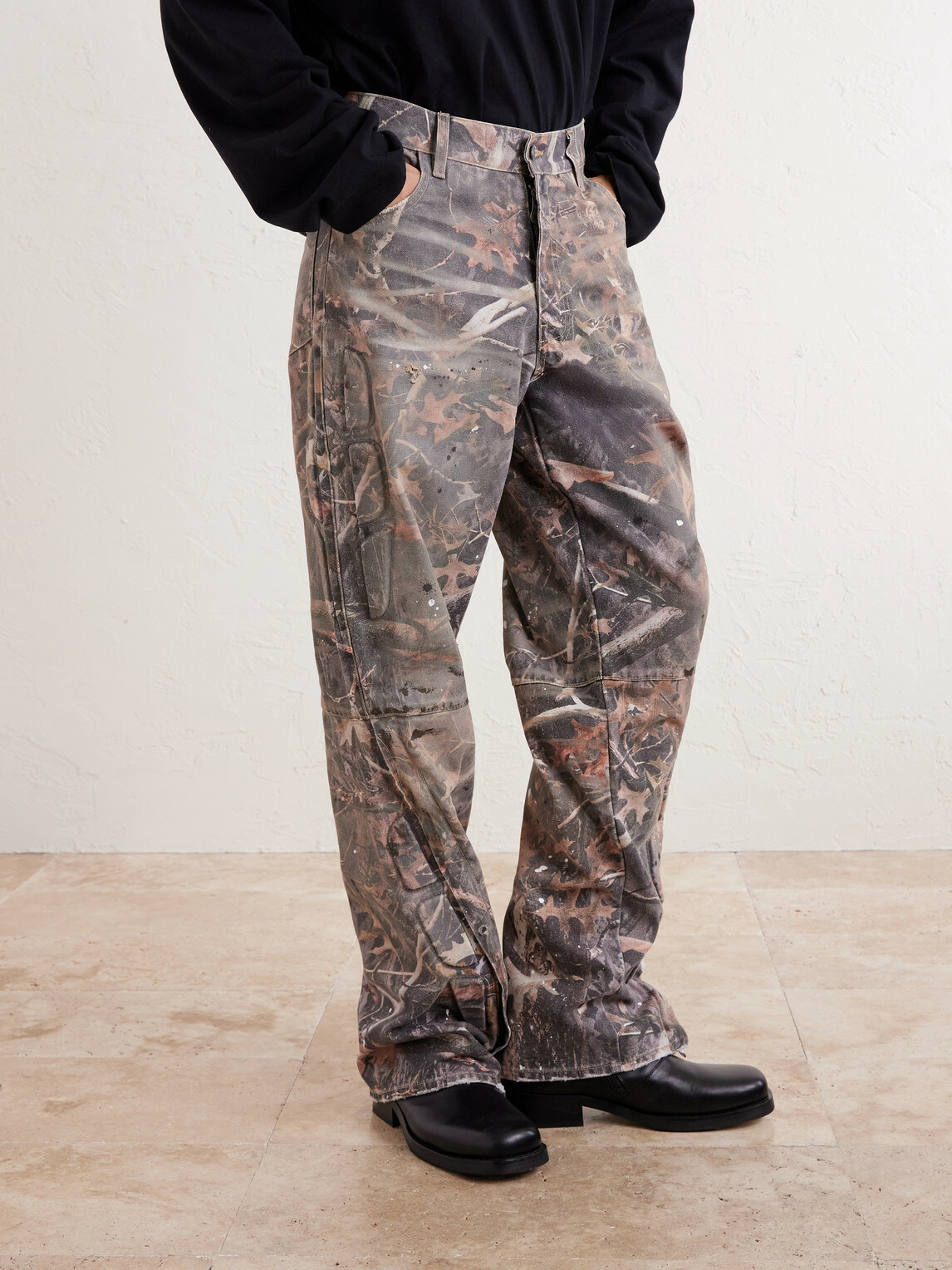 Satoshi Nakamoto - Enduro Straight-Leg Padded Camouflage-Print Jeans - Brown