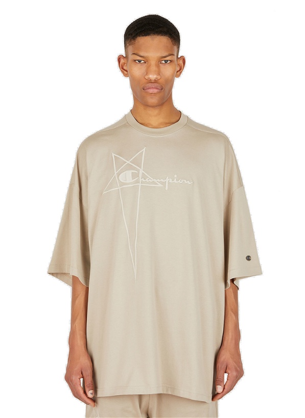 Photo: Tommy T-Shirt in Beige