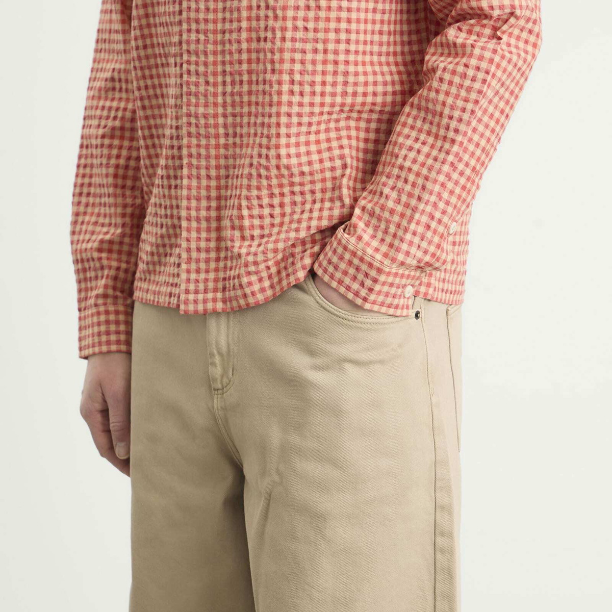 Wax London Men's Luca Twill Shorts in Beige