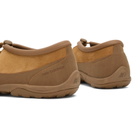 New Balance MT10 Sneaker in Stucco/Stucco