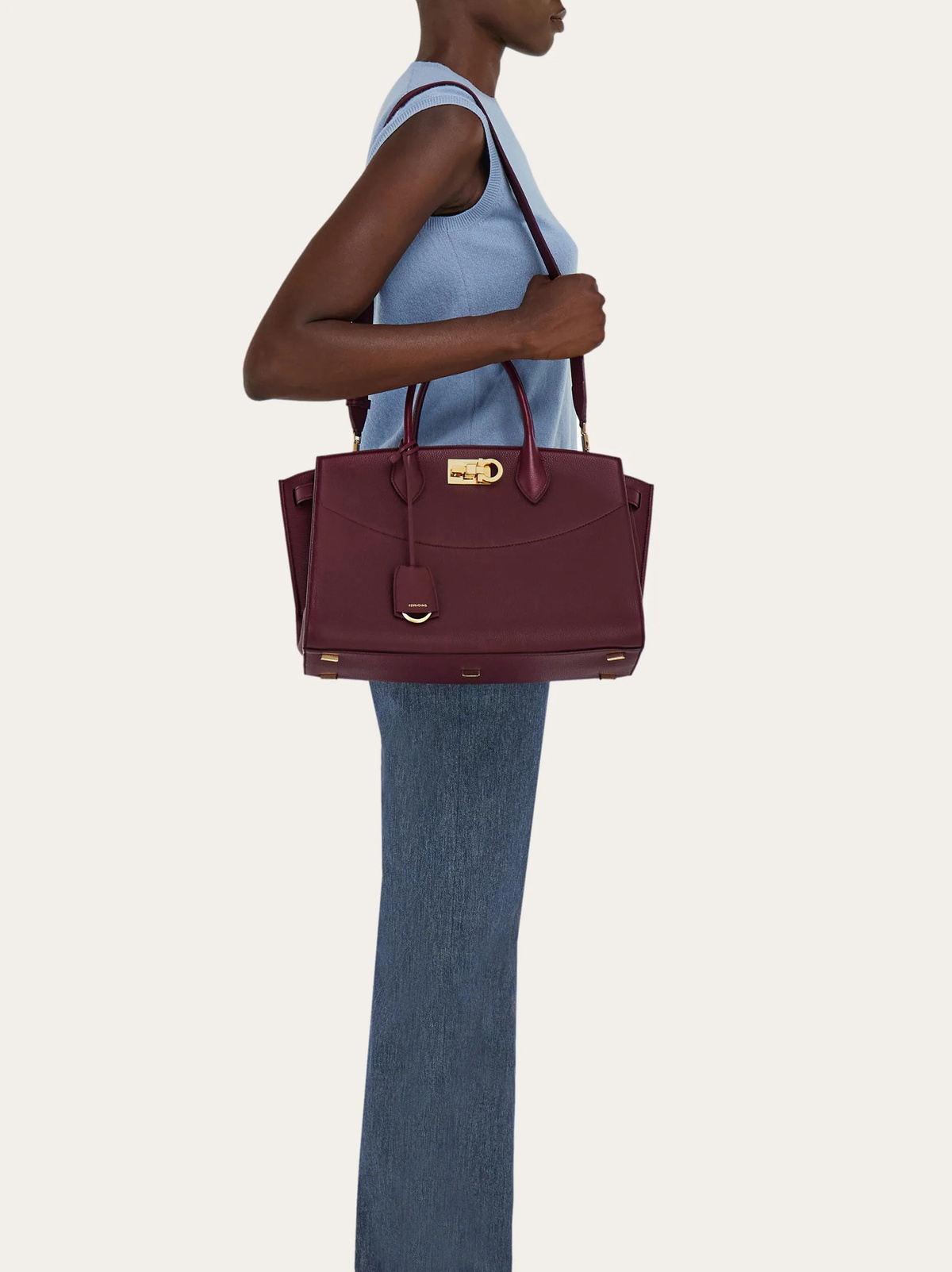 Ferragamo Womens New Ferragamo Studio Soft bag (L) in Violet