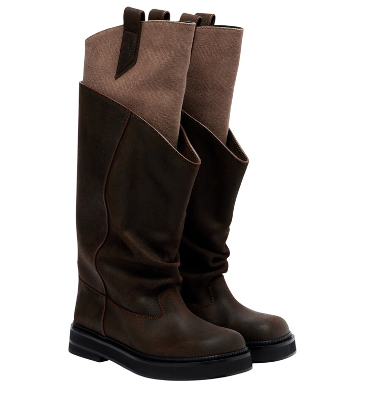 Photo: The Attico Robin Passeggiata leather combat boots