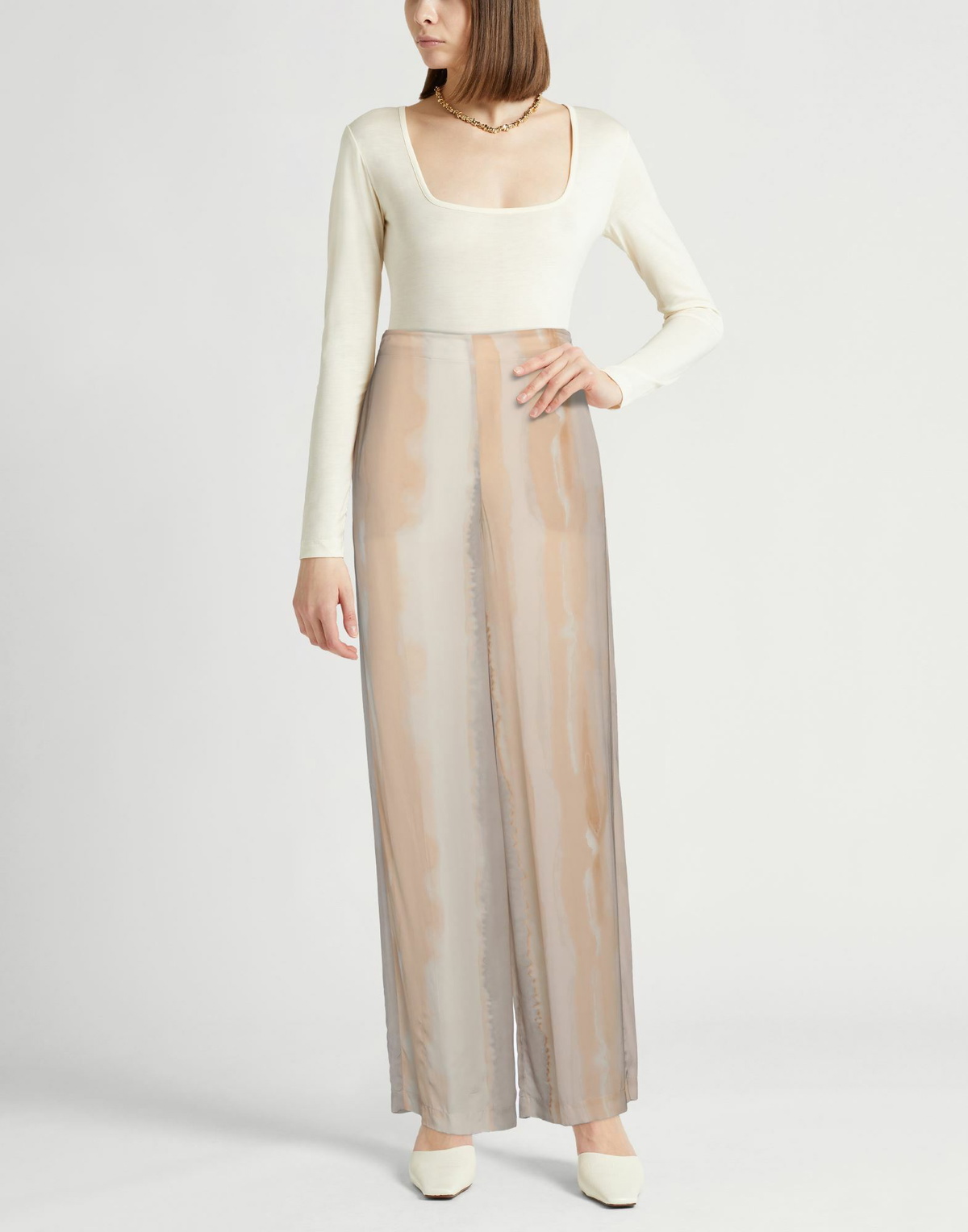 Jucca Womens Pants in Beige