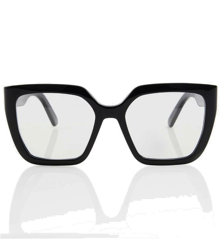 Photo: Dior Eyewear 30Montaigneo square sunglasses