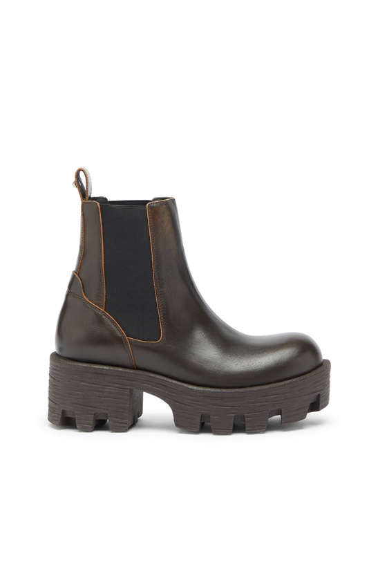 Photo: Diesel D-Hammer - Chelsea boots in leather with lug sole - Boots Womens in Brown
