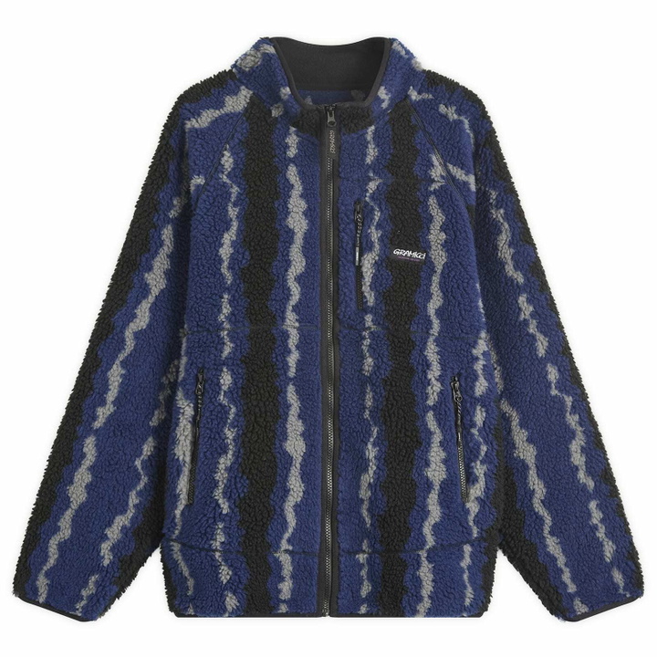 Photo: Gramicci Men's Ripple Sherpa Jacket in Navy Ripple